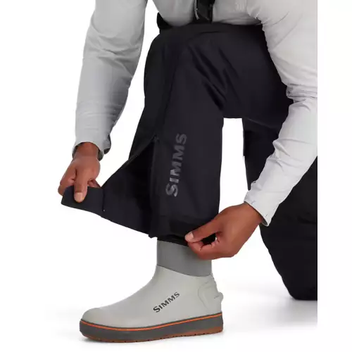 Men's Simms Challenger Fishing Bib - Image 4